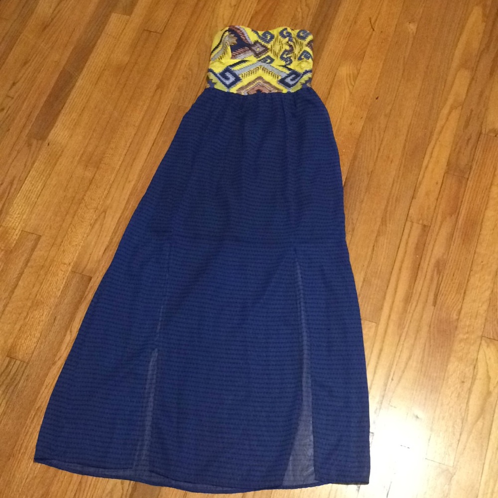 Maxi dress